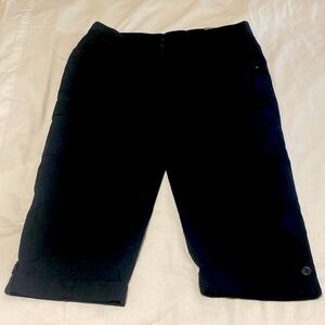 Chico's Black Capris